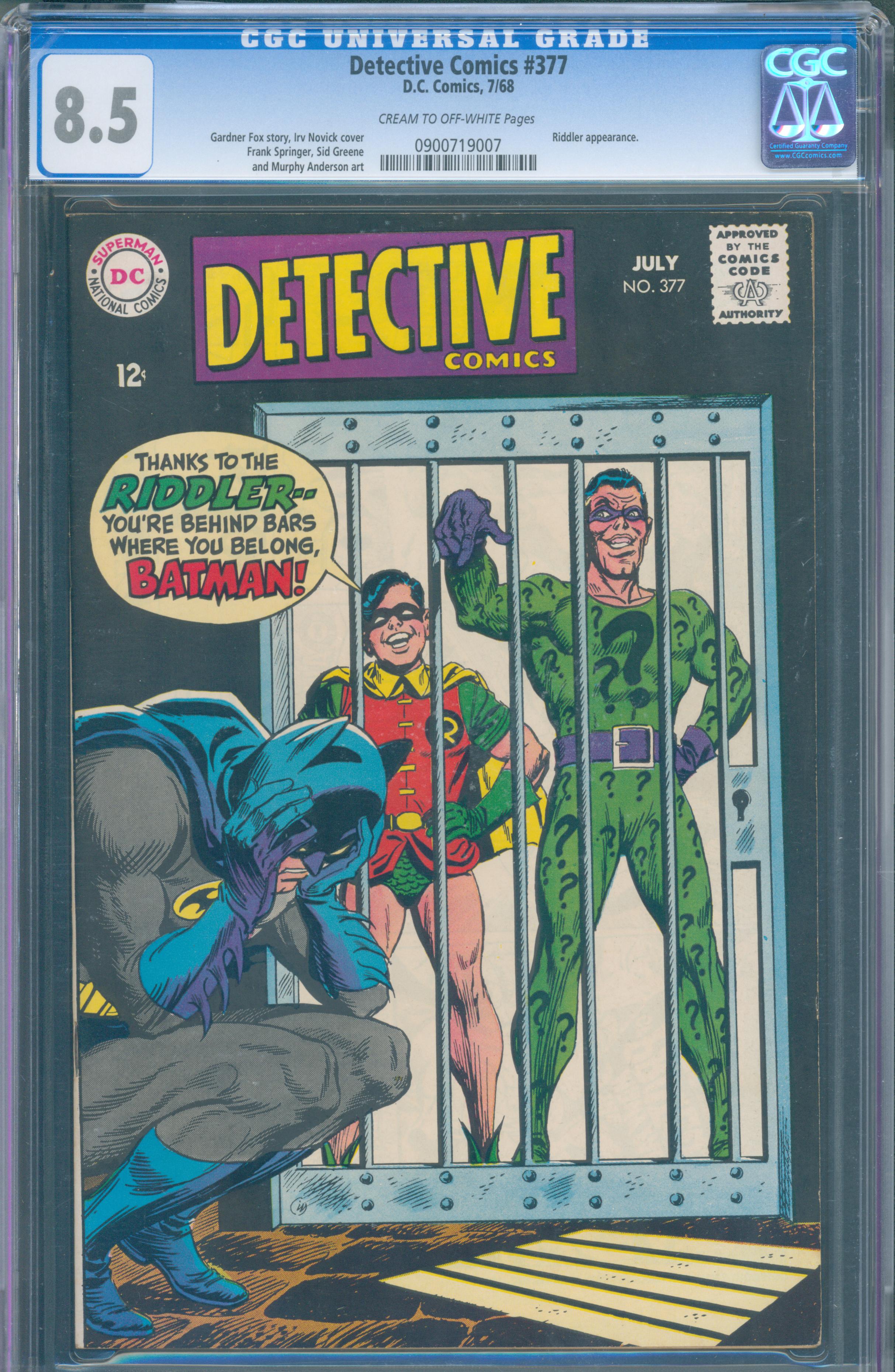 Detective Comics #377 (DC Comics, 1968) CGC 8.5